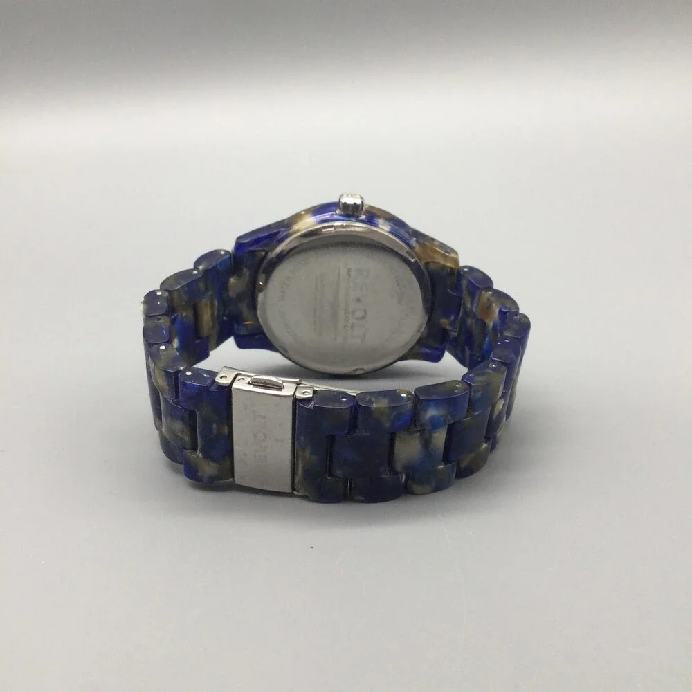 Revolt Womens Watch 39mm Blue Pearlized Silver Dial RT40069-L New Battery 6.75